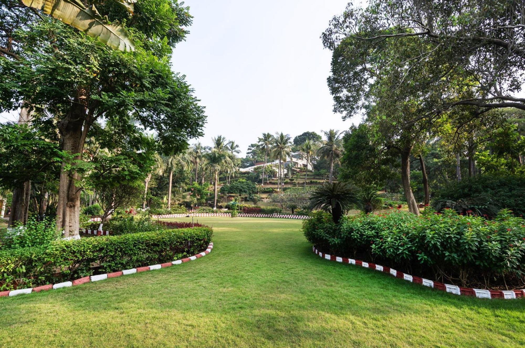 Saffronstays Pride Rock Mandve Esterno foto