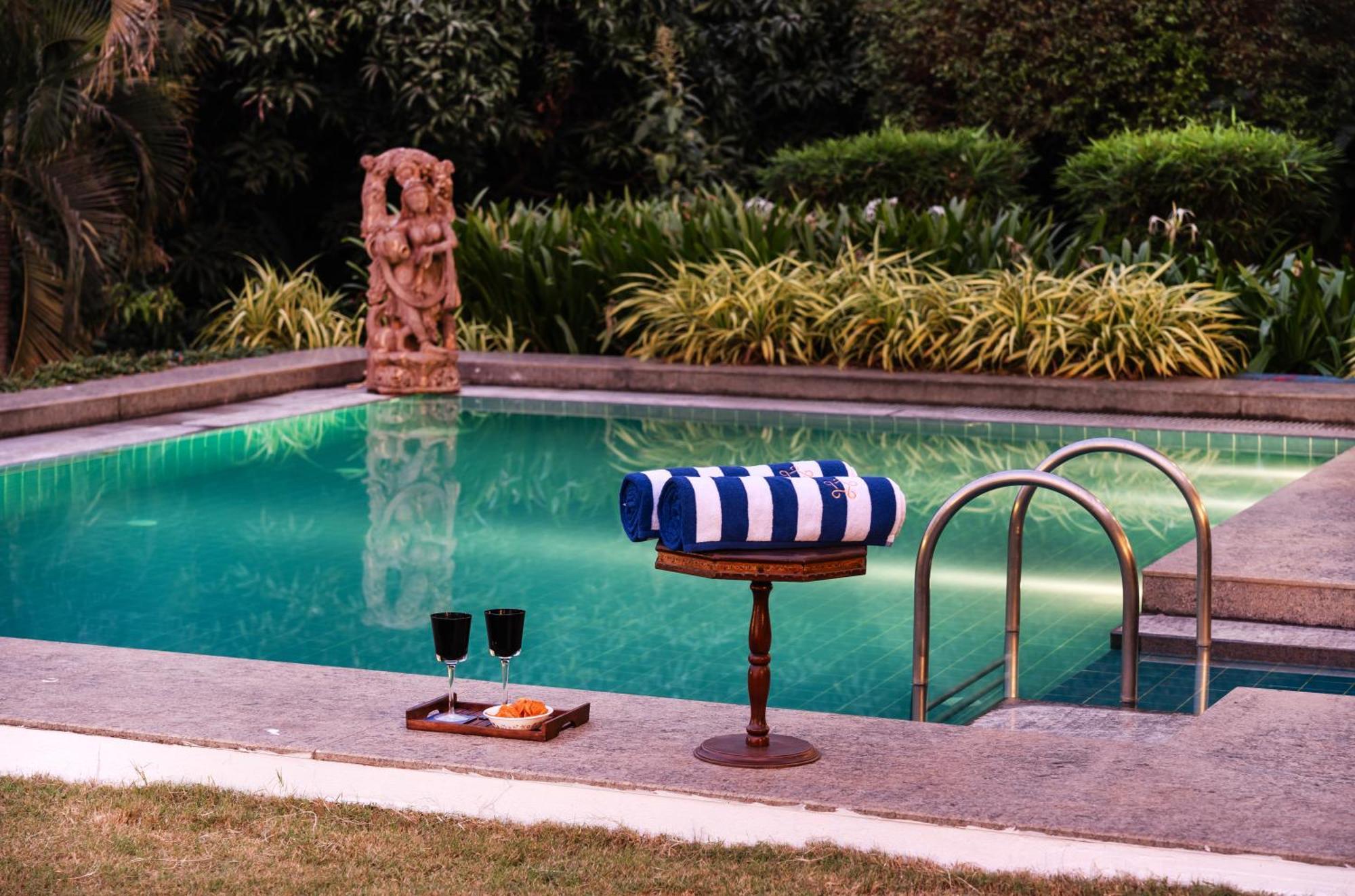Saffronstays Pride Rock Mandve Esterno foto